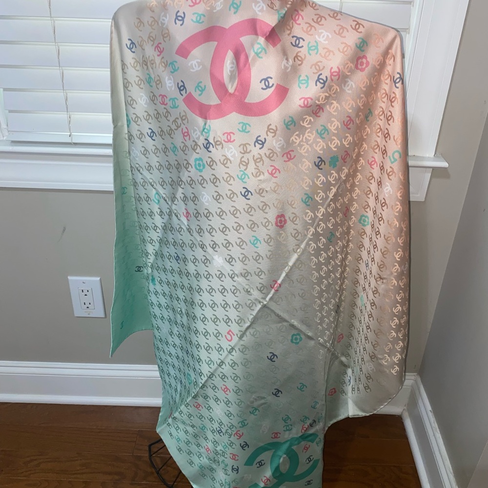 New Silk Chanel Scarf - Picture 8 of 8